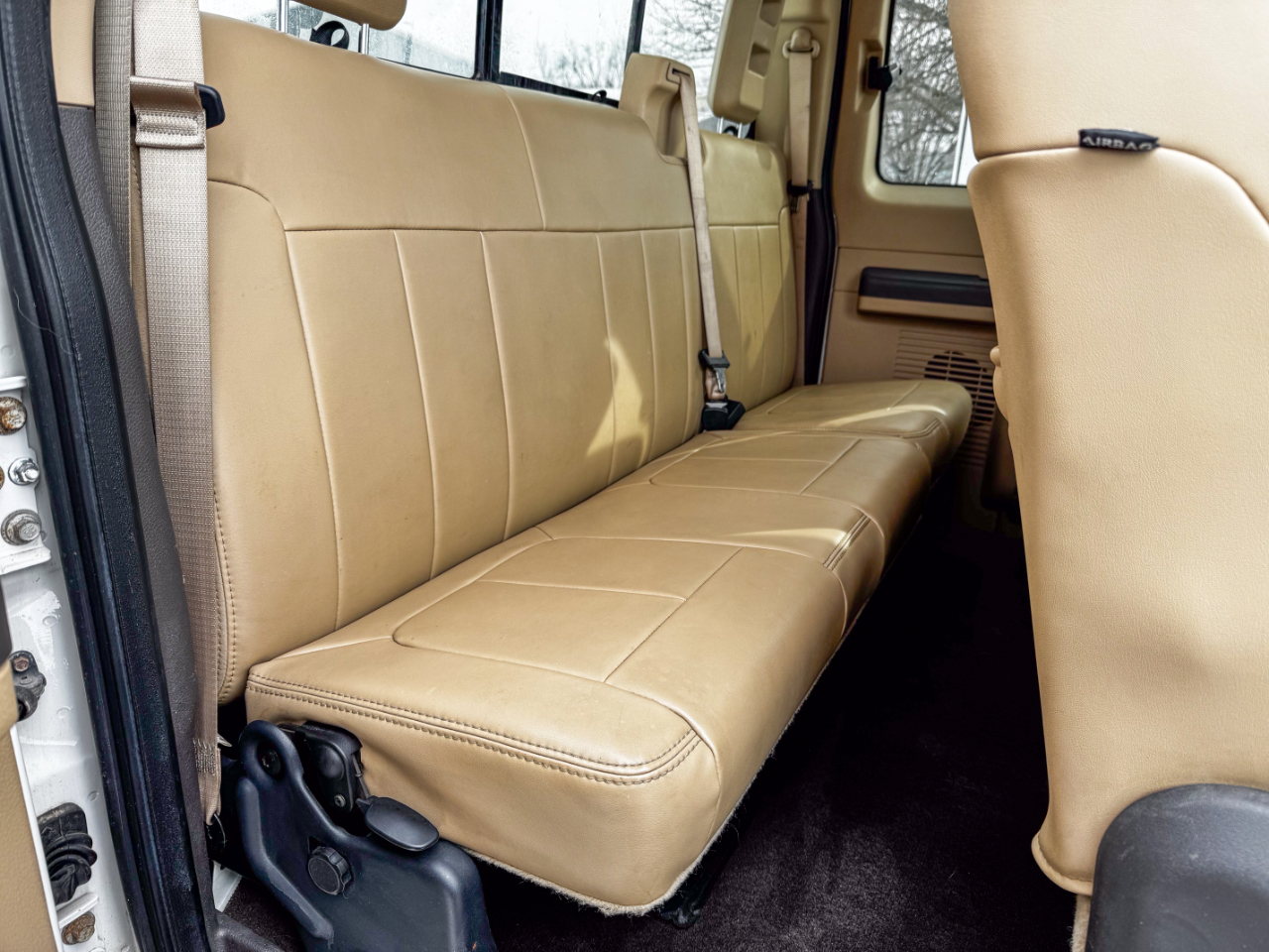 Ford Super Duty F-250 SRW 4WD SuperCab 142" Lariat 2011