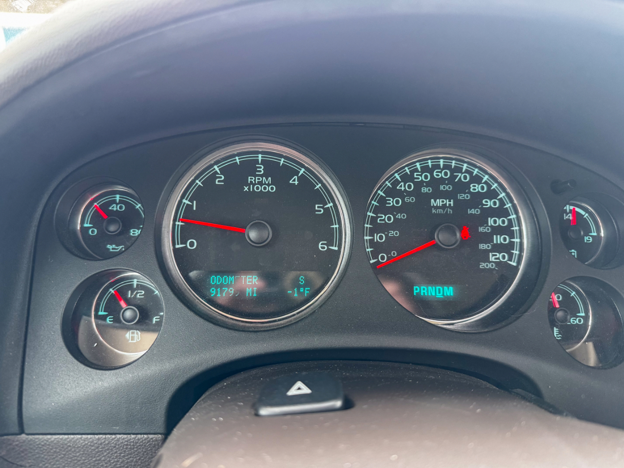 GMC Yukon AWD 4dr 1500 Denali 2013