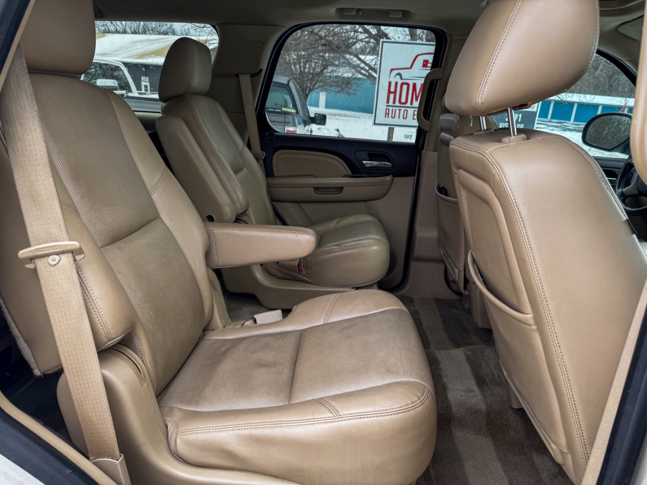 GMC Yukon AWD 4dr 1500 Denali 2013