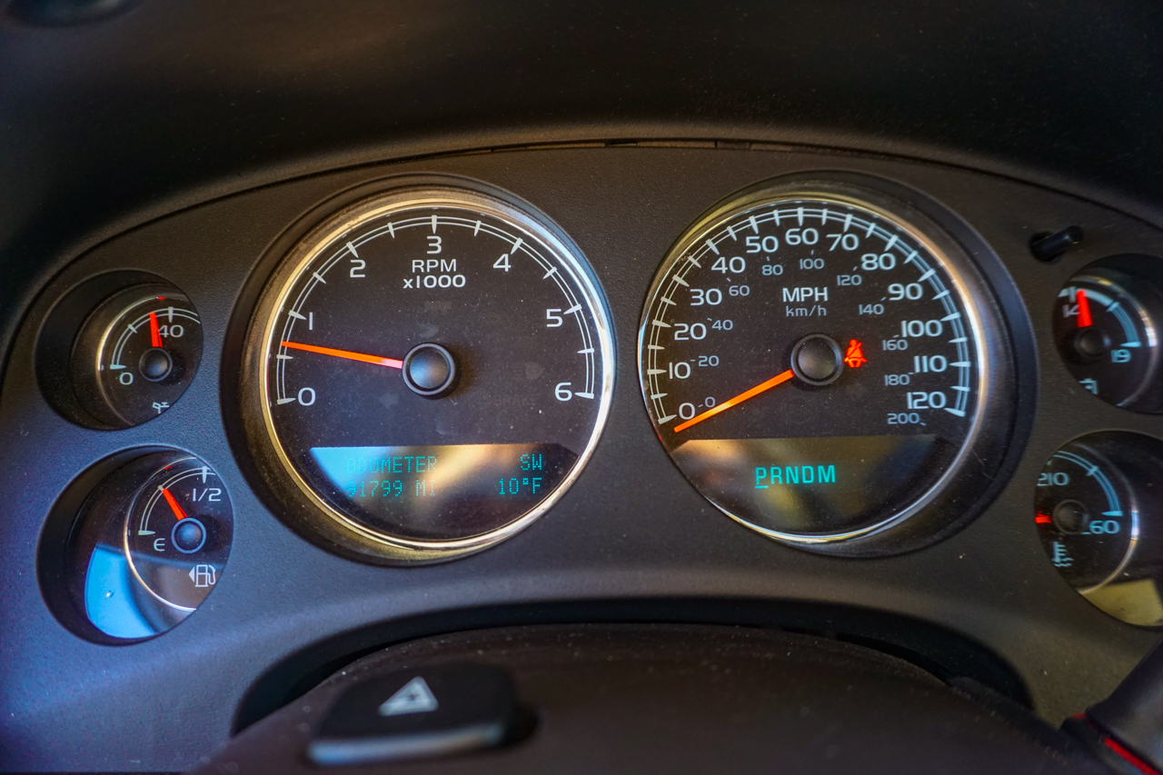 GMC Yukon AWD 4dr 1500 Denali 2013