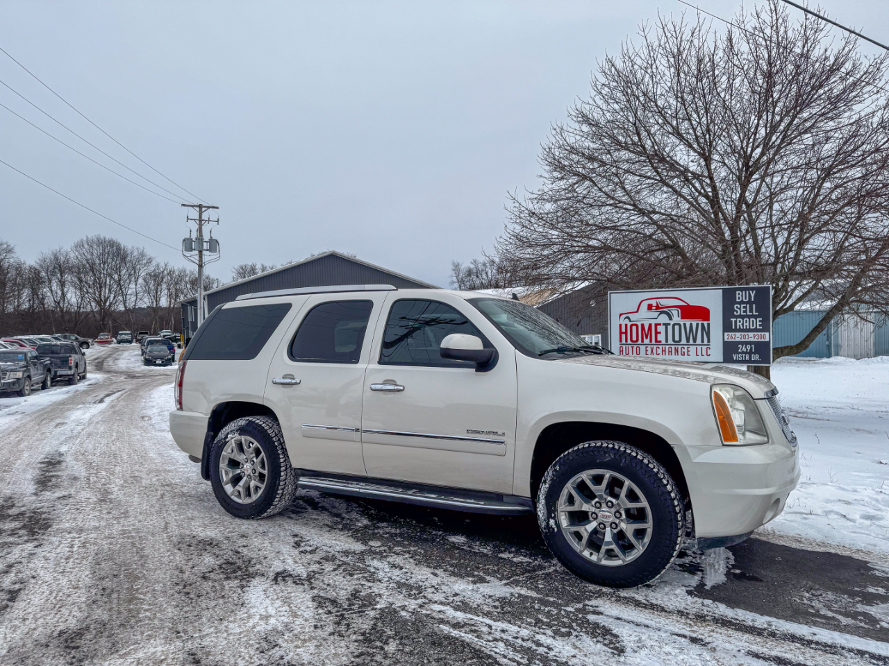 GMC Yukon AWD 4dr 1500 Denali 2013