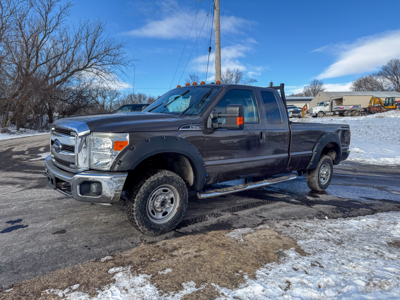 Ford Super Duty F-250 SRW 4WD SuperCab 142" XLT 2015