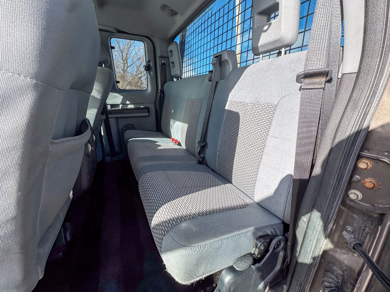 Ford Super Duty F-250 SRW 4WD SuperCab 142" XLT 2015