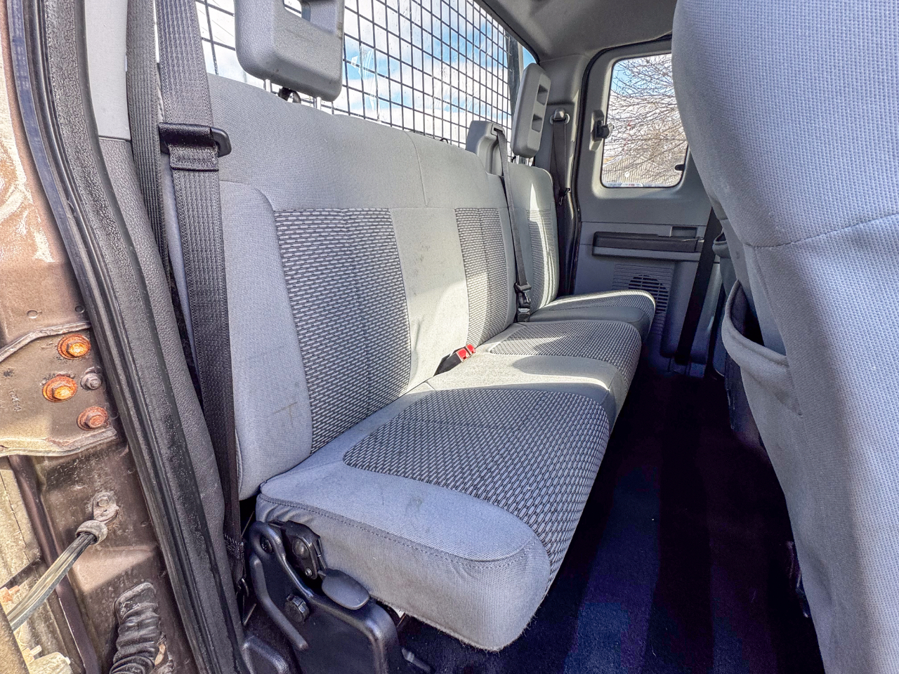 Ford Super Duty F-250 SRW 4WD SuperCab 142" XLT 2015