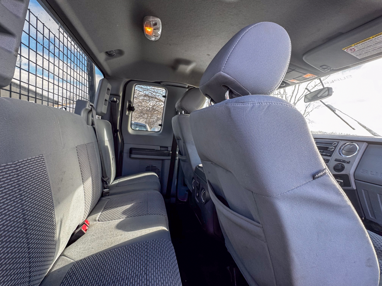 Ford Super Duty F-250 SRW 4WD SuperCab 142" XLT 2015