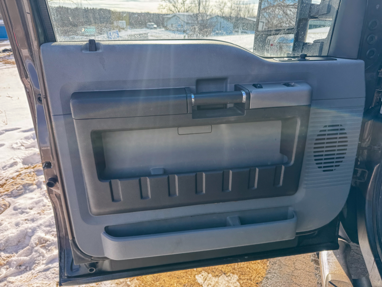 Ford Super Duty F-250 SRW 4WD SuperCab 142" XLT 2015