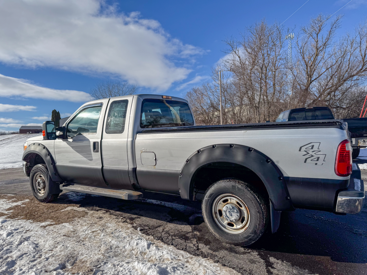 Ford Super Duty F-250 SRW 4WD SuperCab 142" XLT 2012