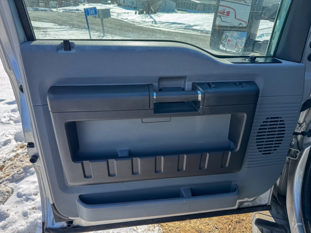 Ford Super Duty F-250 SRW 4WD SuperCab 142" XLT 2012