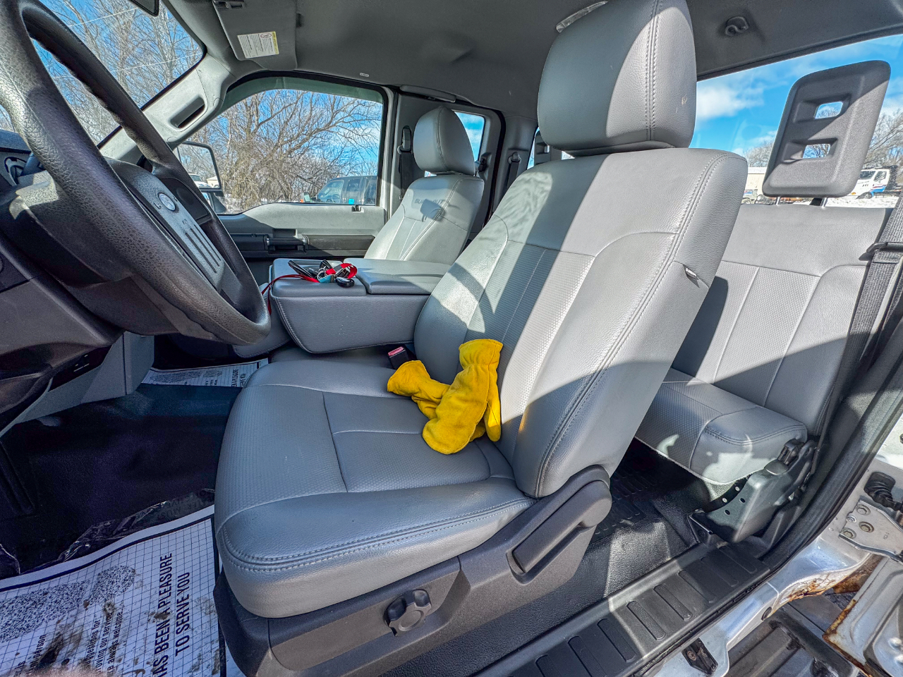 Ford Super Duty F-250 SRW 4WD SuperCab 142" XLT 2012