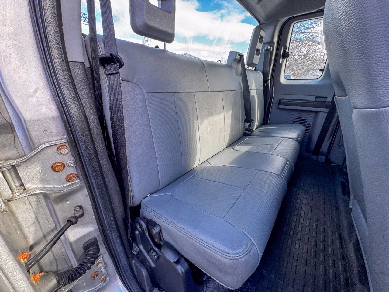 Ford Super Duty F-250 SRW 4WD SuperCab 142" XLT 2012