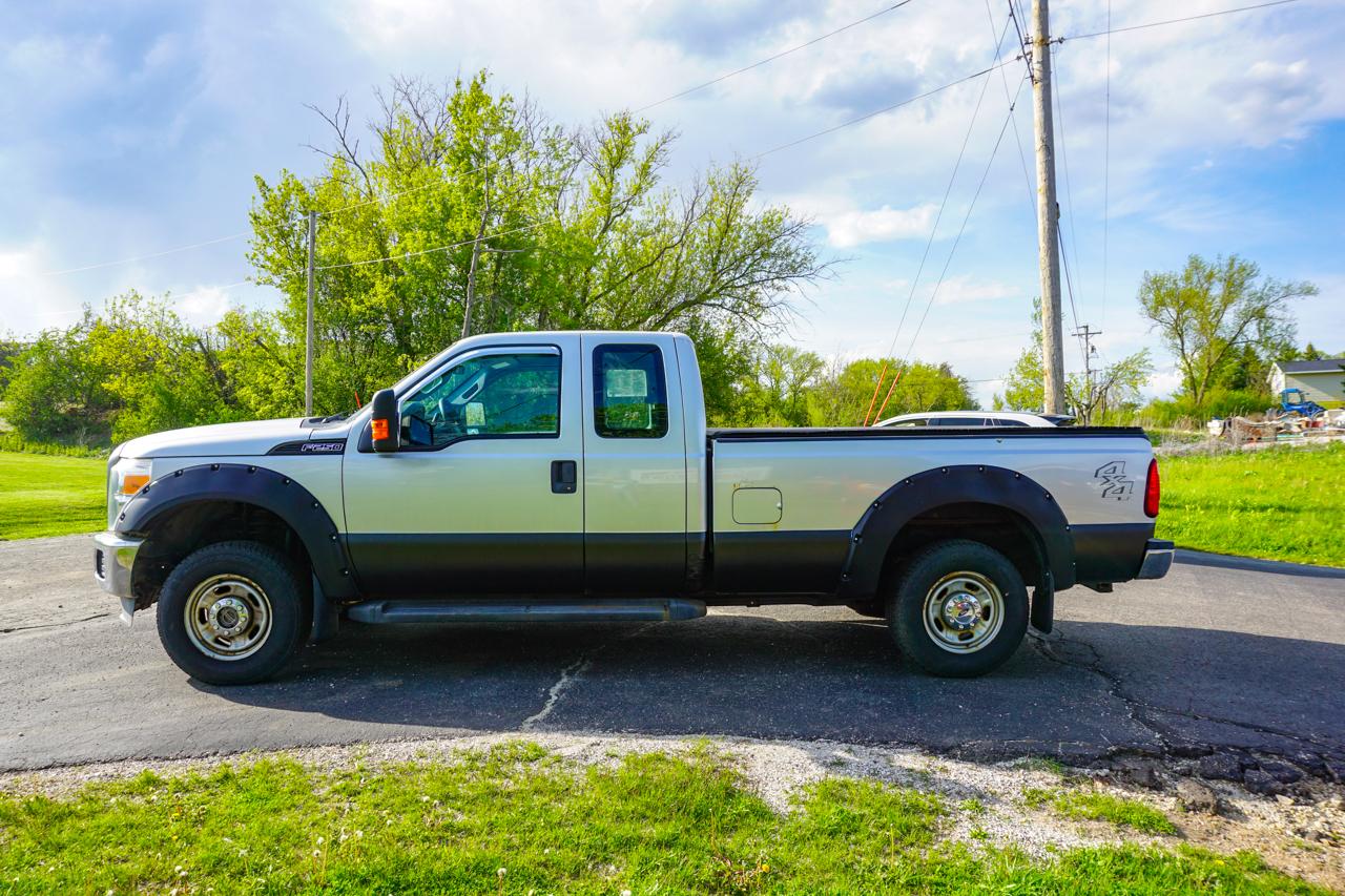 Ford Super Duty F-250 SRW 4WD SuperCab 142" XLT 2012