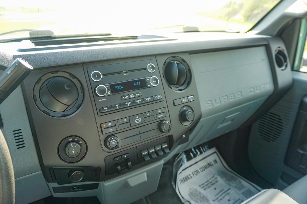Ford Super Duty F-250 SRW 4WD SuperCab 142" XLT 2012