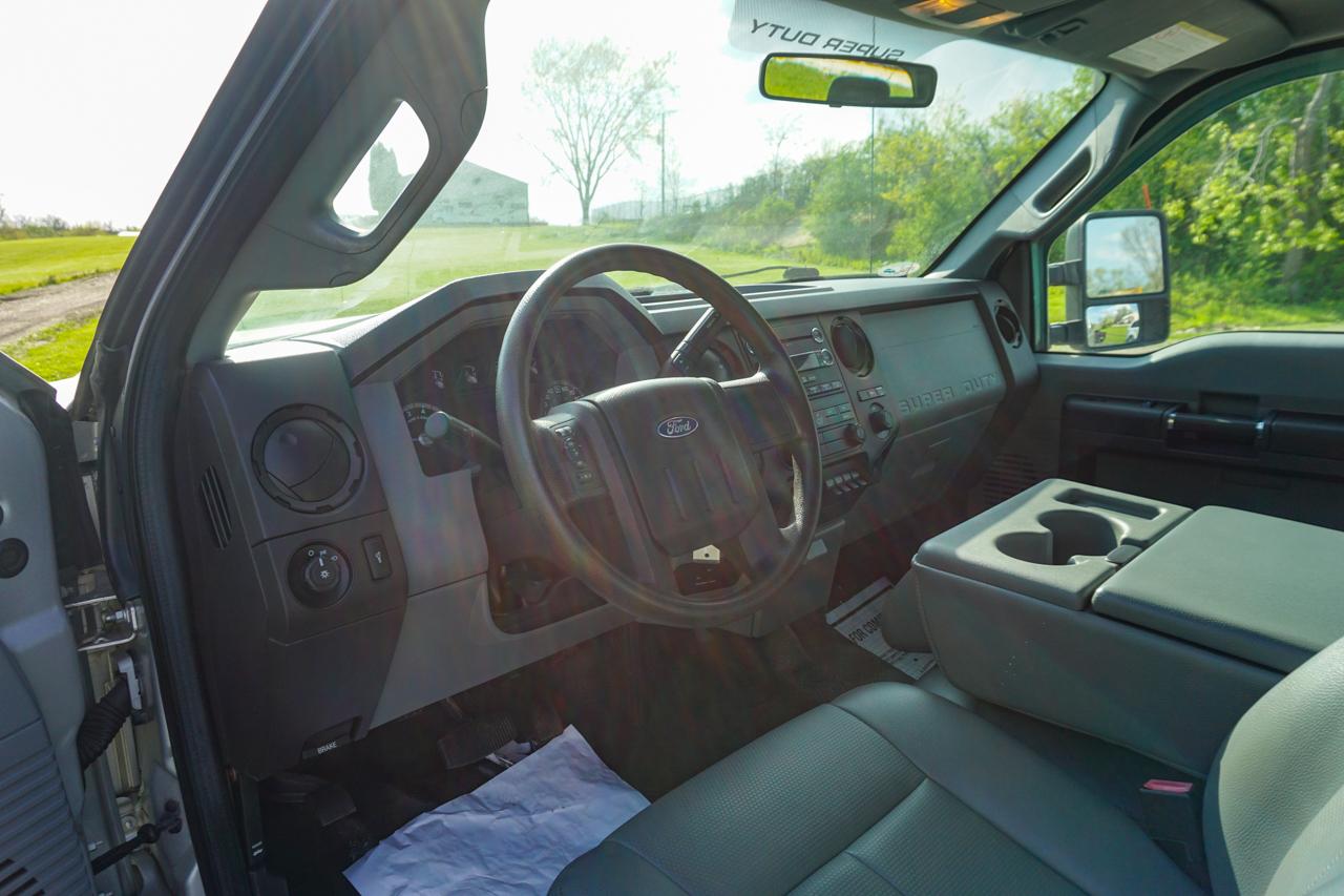 Ford Super Duty F-250 SRW 4WD SuperCab 142" XLT 2012