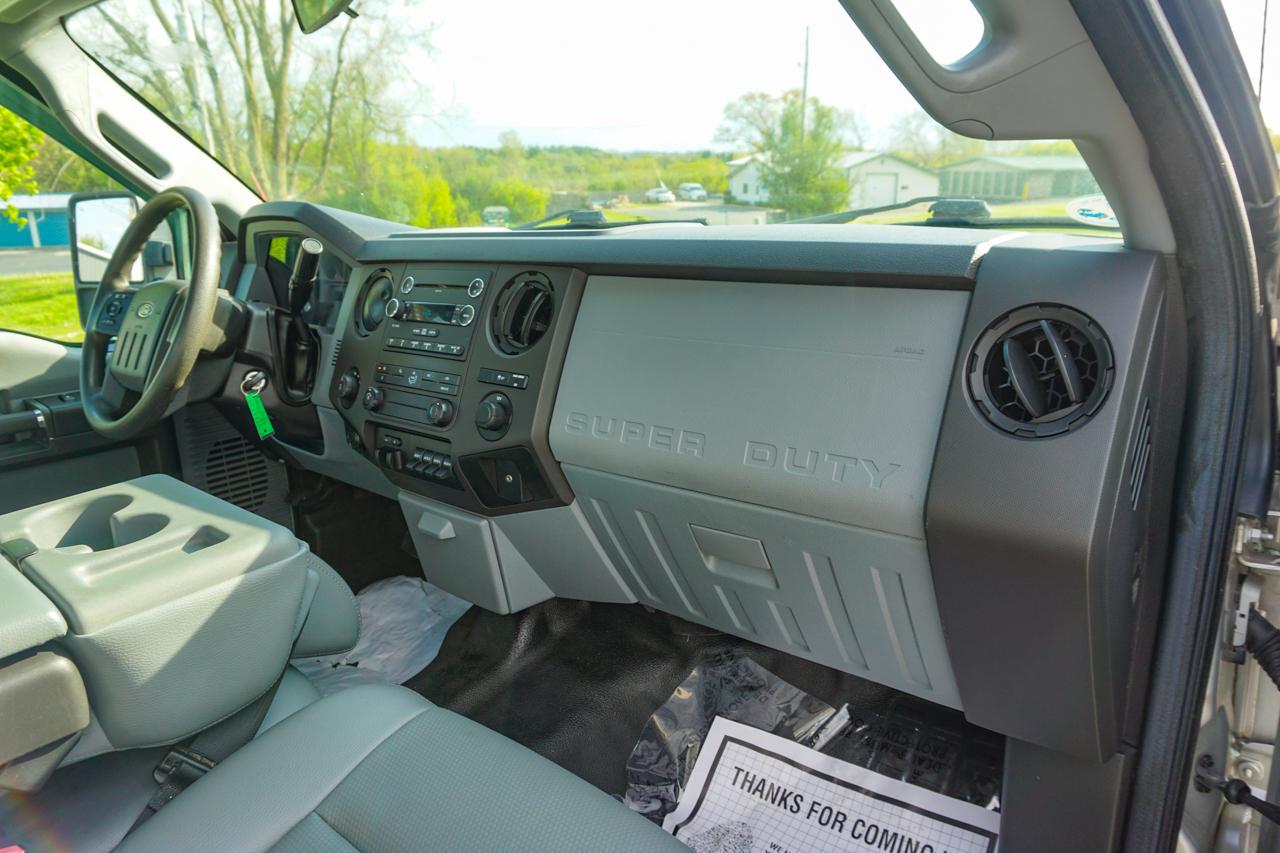 Ford Super Duty F-250 SRW 4WD SuperCab 142" XLT 2012