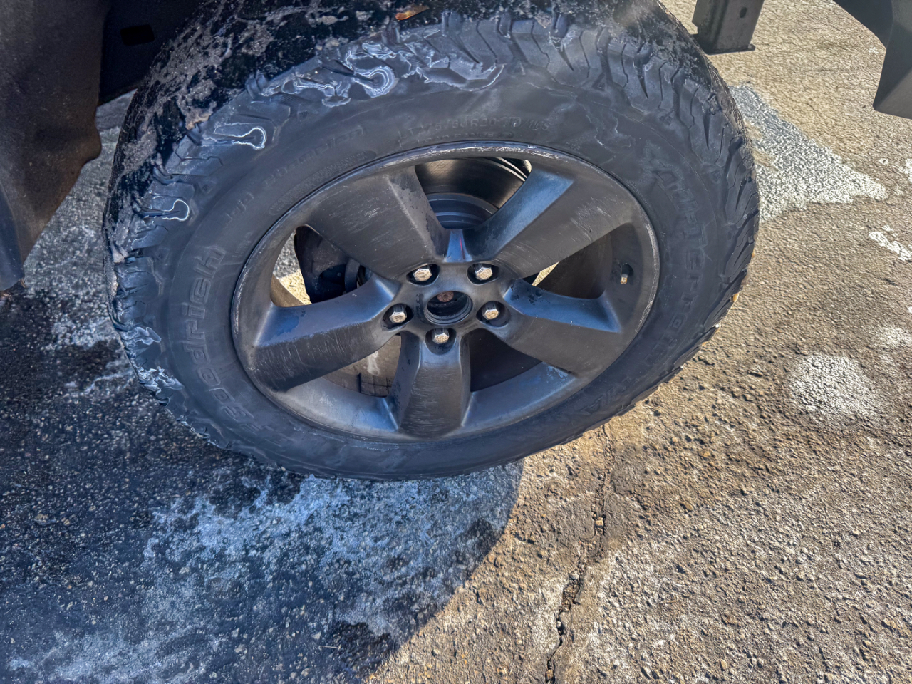 RAM 1500 4WD Quad Cab 140.5" Express 2016