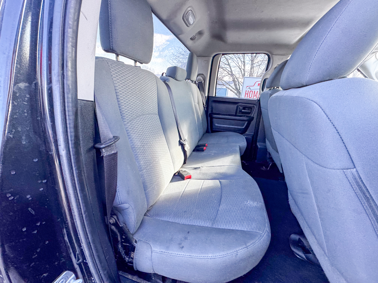 RAM 1500 4WD Quad Cab 140.5" Express 2016