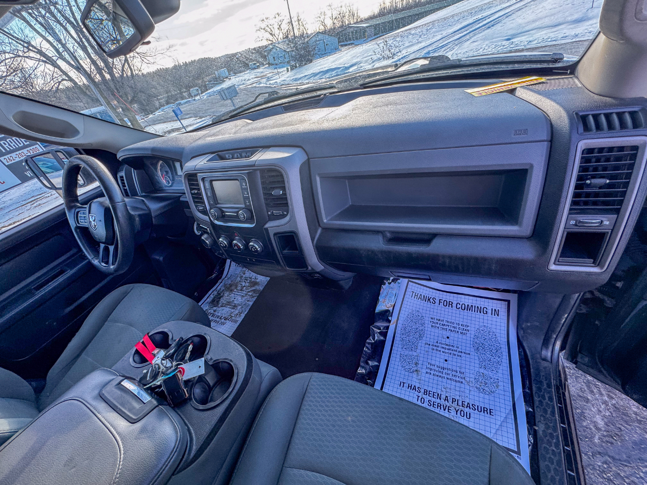 RAM 1500 4WD Quad Cab 140.5" Express 2016