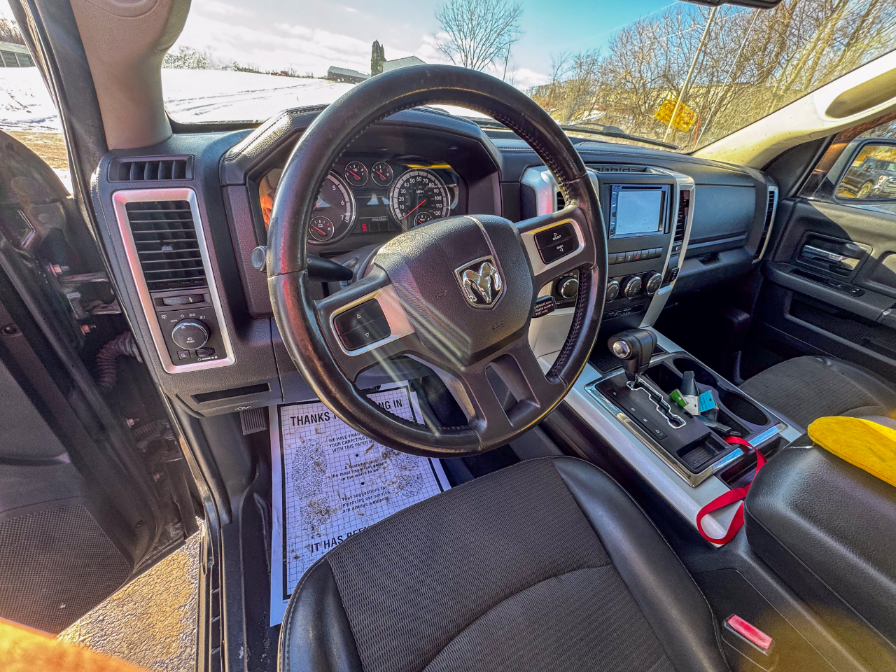 RAM 1500 4WD Crew Cab 140.5" Sport 2011