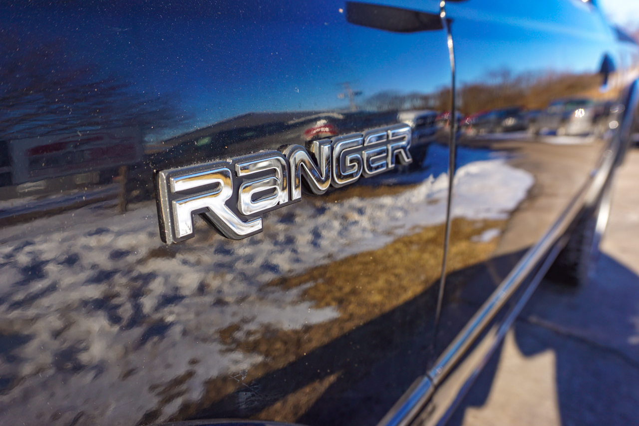 Ford Ranger Reg Cab 118" WB XLT 2005