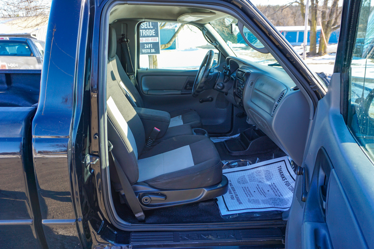 Ford Ranger Reg Cab 118" WB XLT 2005