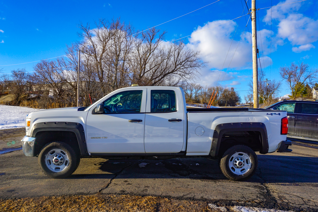 GMC Sierra 2500HD available WiFi 4WD Double Cab 144.2" 2015