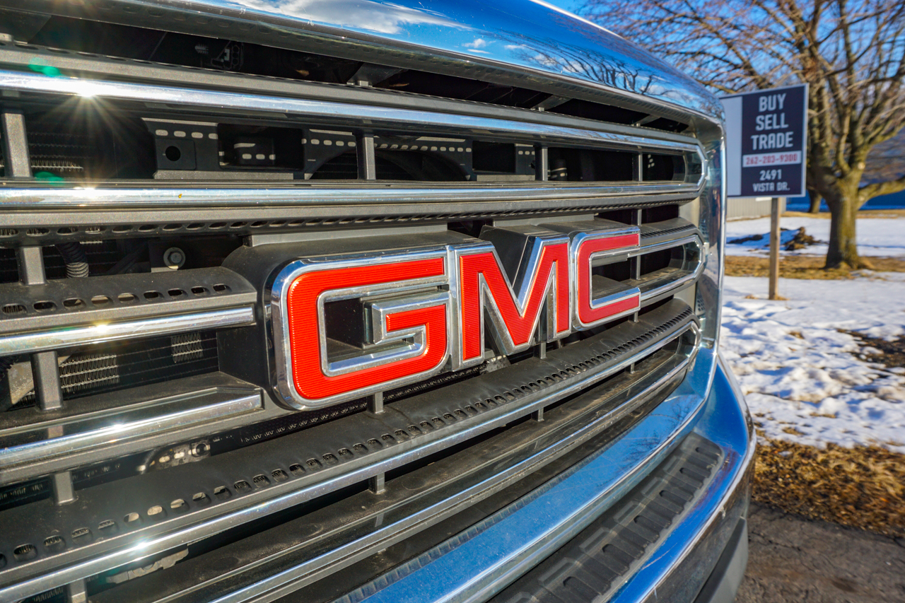 GMC Sierra 2500HD available WiFi 4WD Double Cab 144.2" 2015