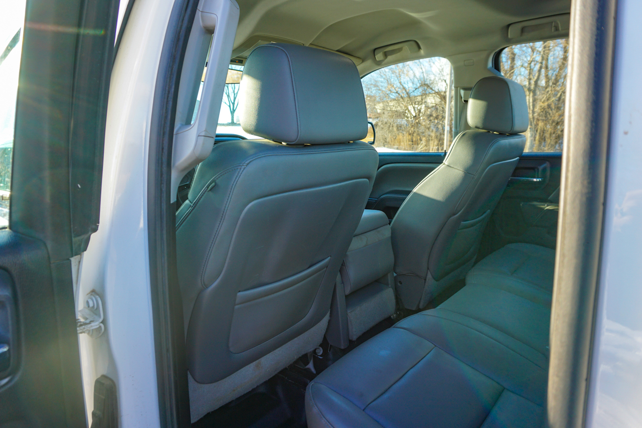 GMC Sierra 2500HD available WiFi 4WD Double Cab 144.2" 2015