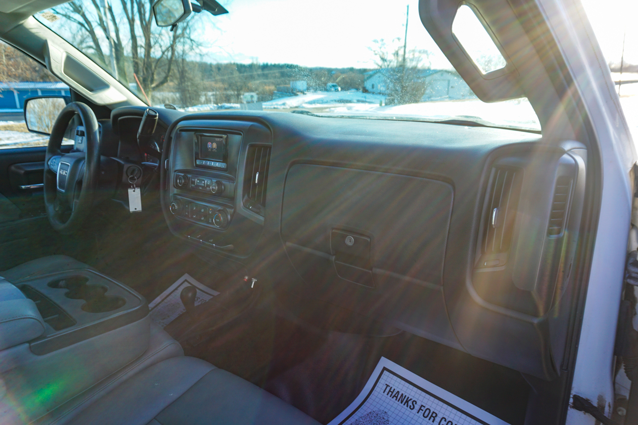 GMC Sierra 2500HD available WiFi 4WD Double Cab 144.2" 2015