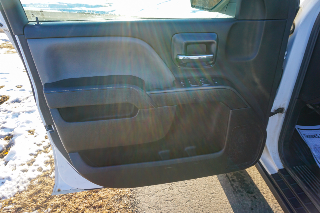 GMC Sierra 2500HD available WiFi 4WD Double Cab 144.2" 2015