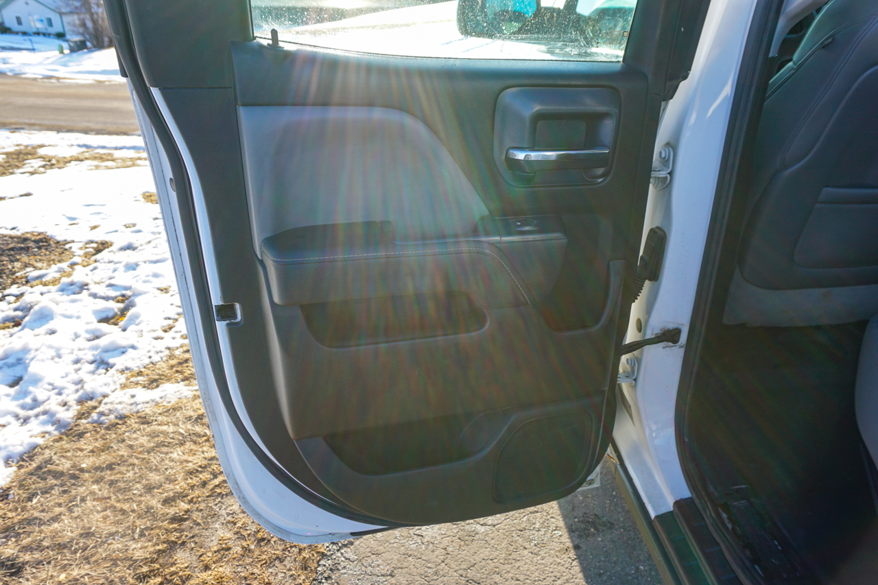 GMC Sierra 2500HD available WiFi 4WD Double Cab 144.2" 2015