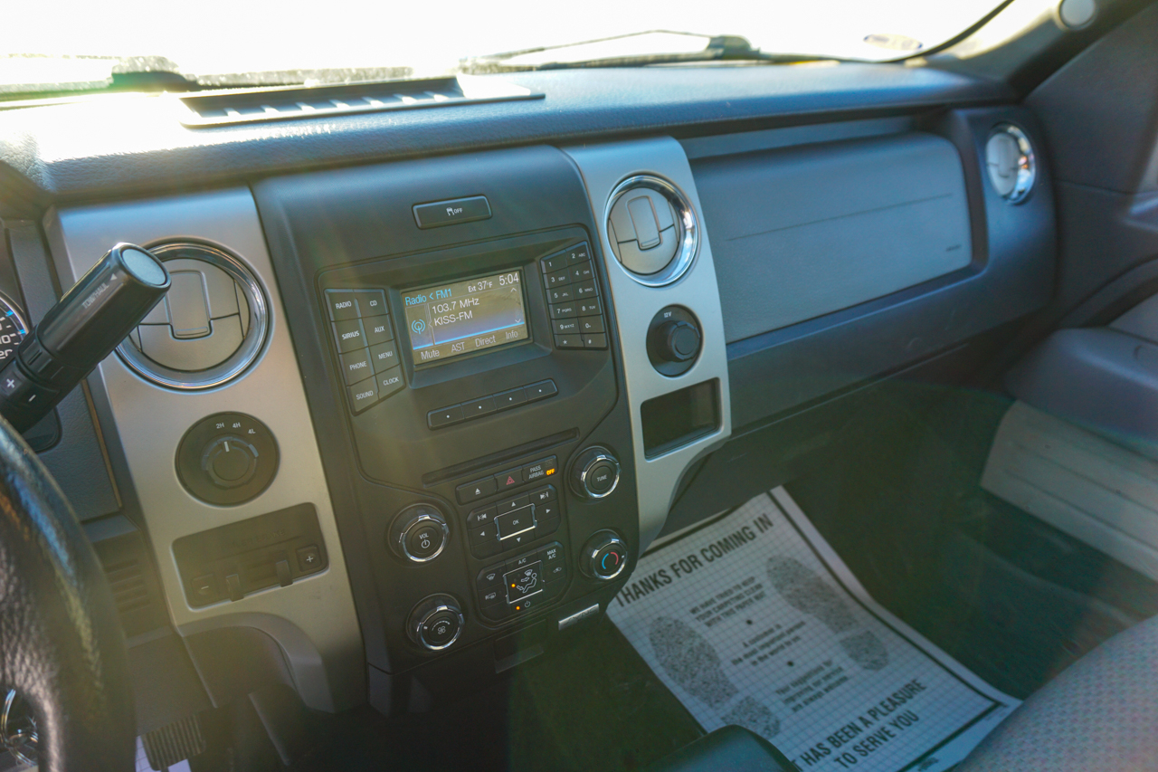 Ford F-150 4WD SuperCab 145" Lariat 2013