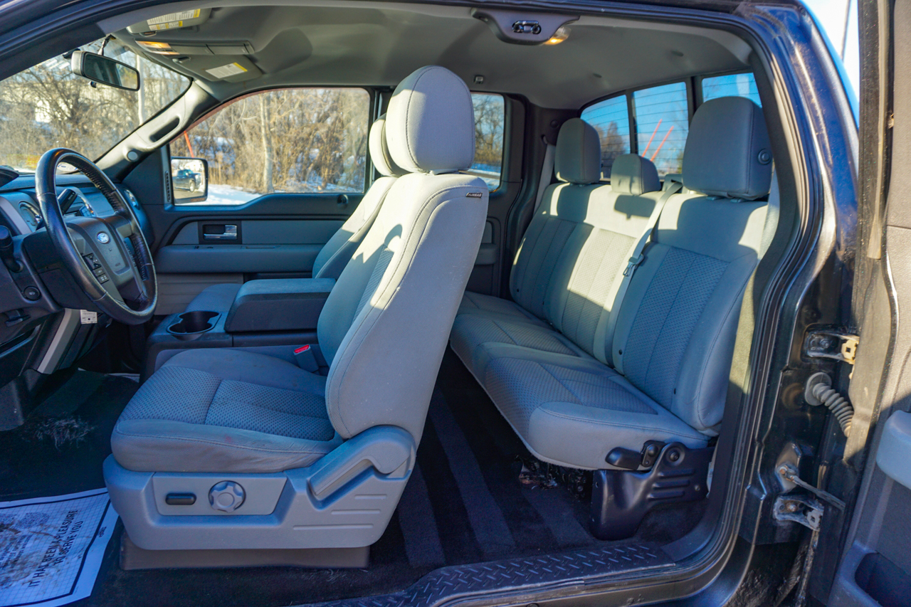 Ford F-150 4WD SuperCab 145" Lariat 2013