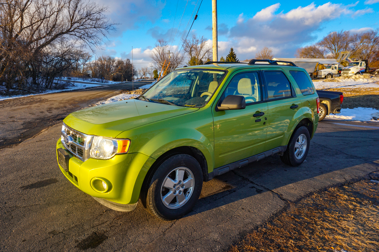 Ford Escape 4WD 4dr XLT 2012