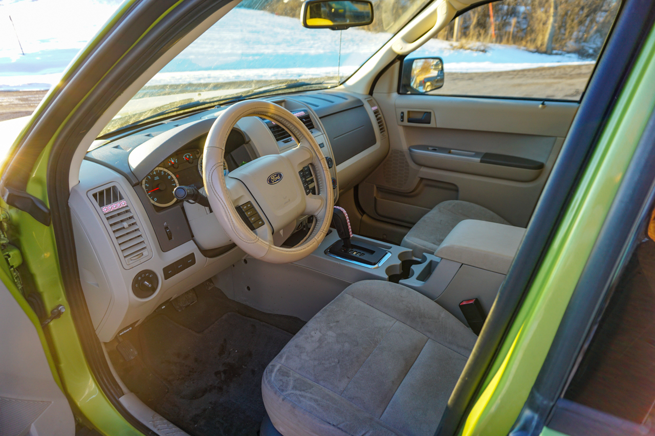 Ford Escape 4WD 4dr XLT 2012