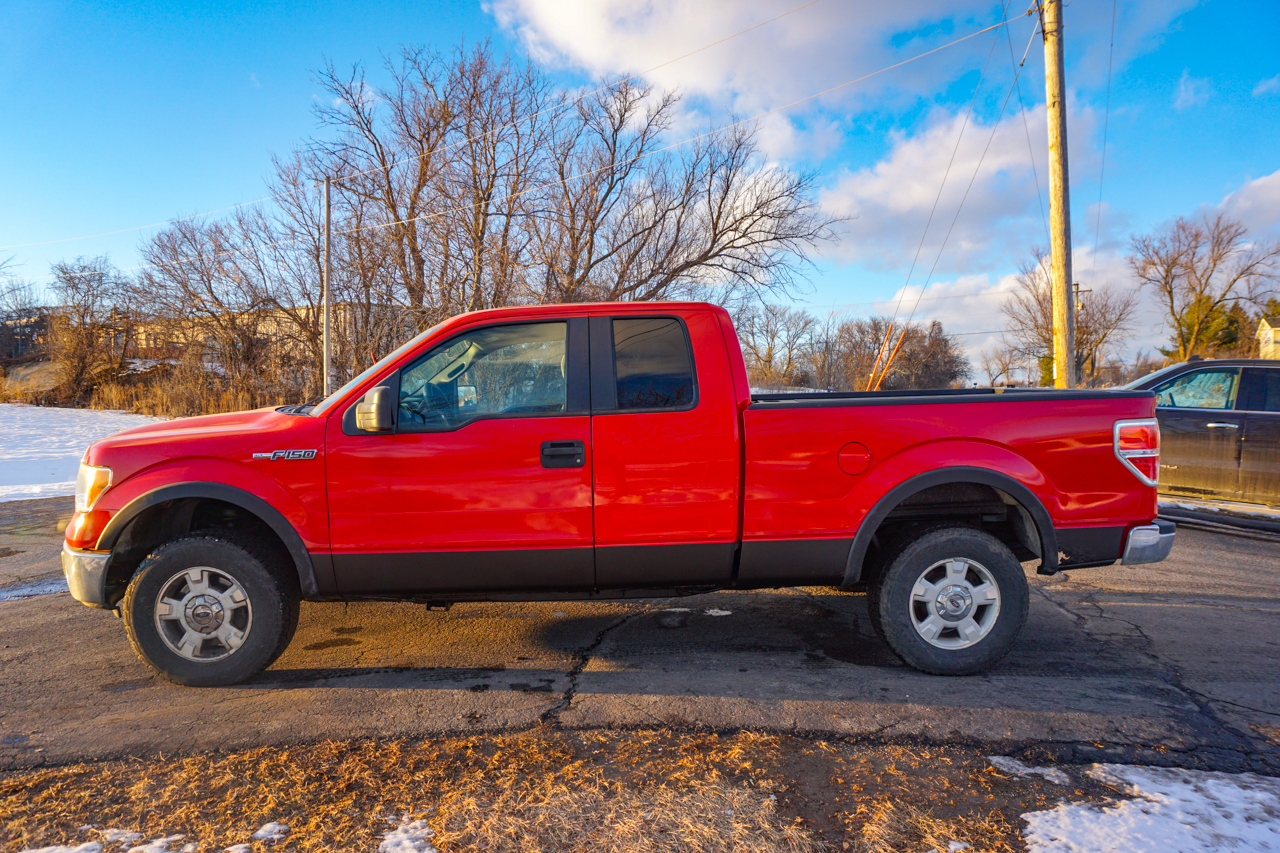 Ford F-150 4WD SuperCab 145" Lariat 2011