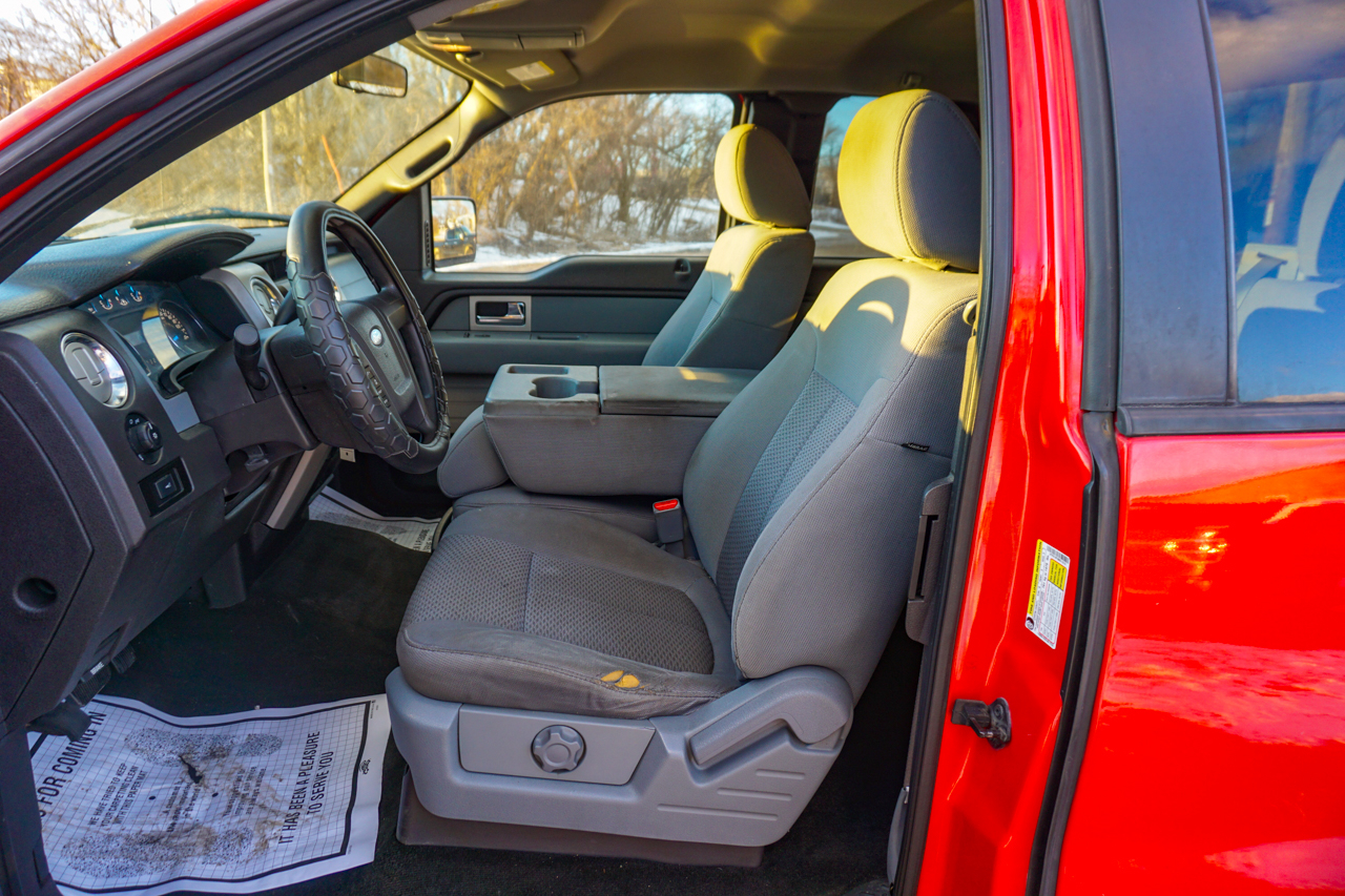 Ford F-150 4WD SuperCab 145" Lariat 2011