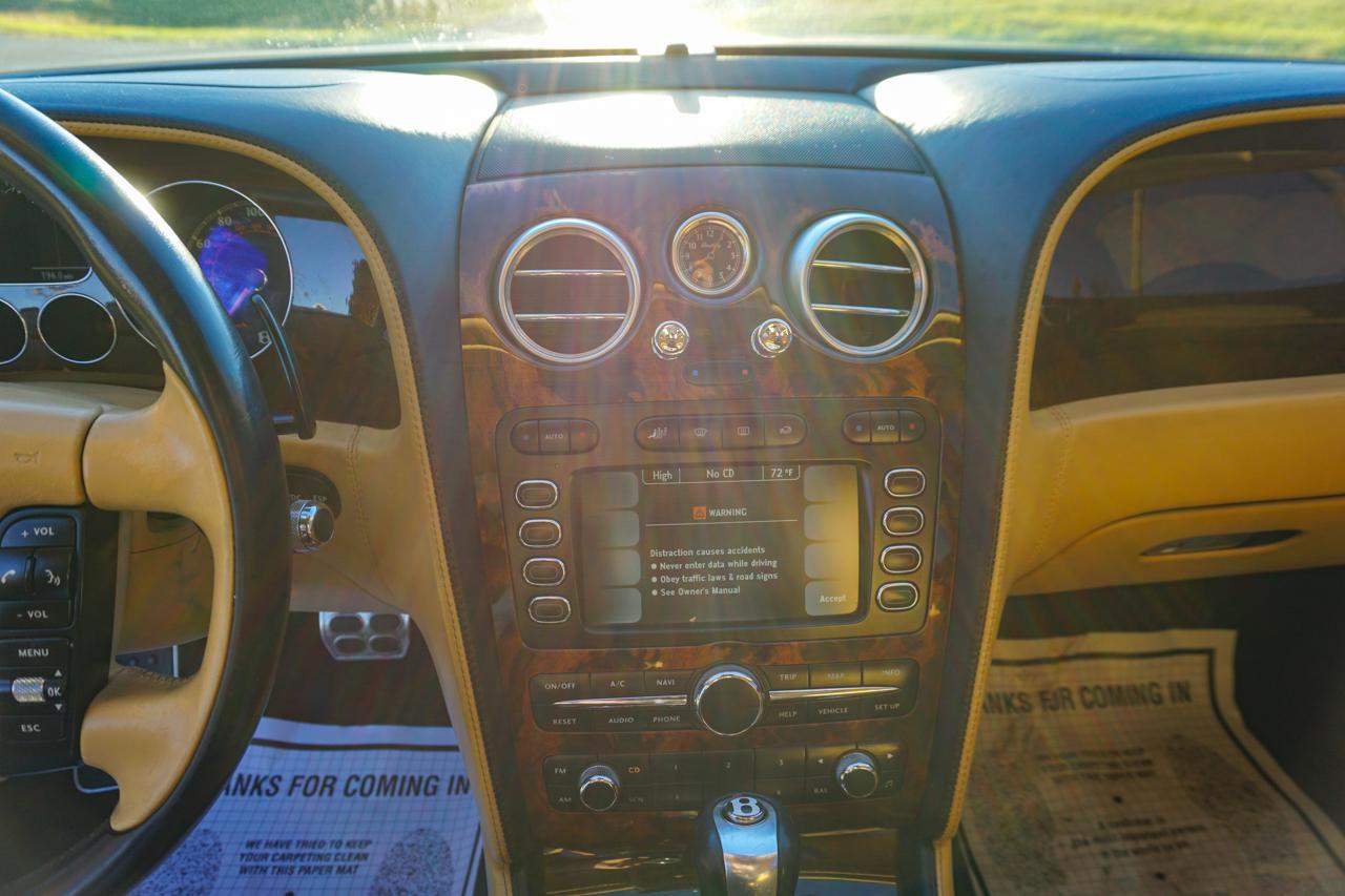 Bentley Continental Flying Spur 4dr Sdn AWD 2006
