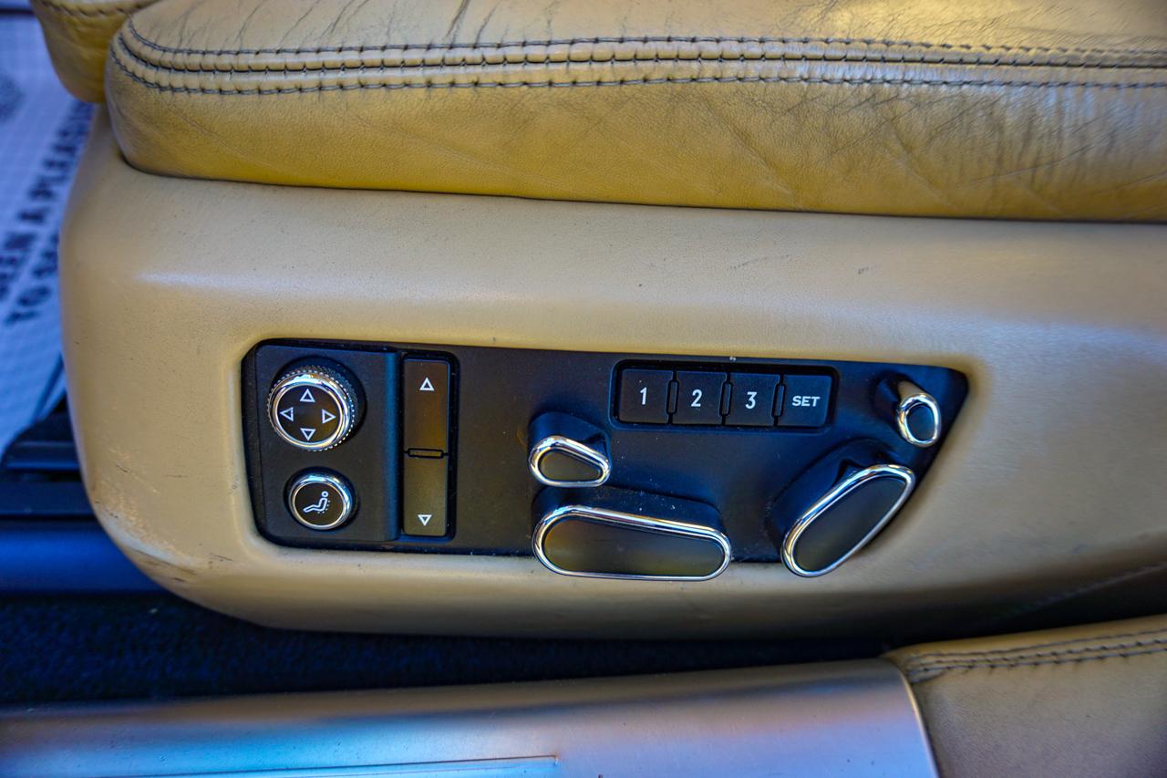 Bentley Continental Flying Spur 4dr Sdn AWD 2006