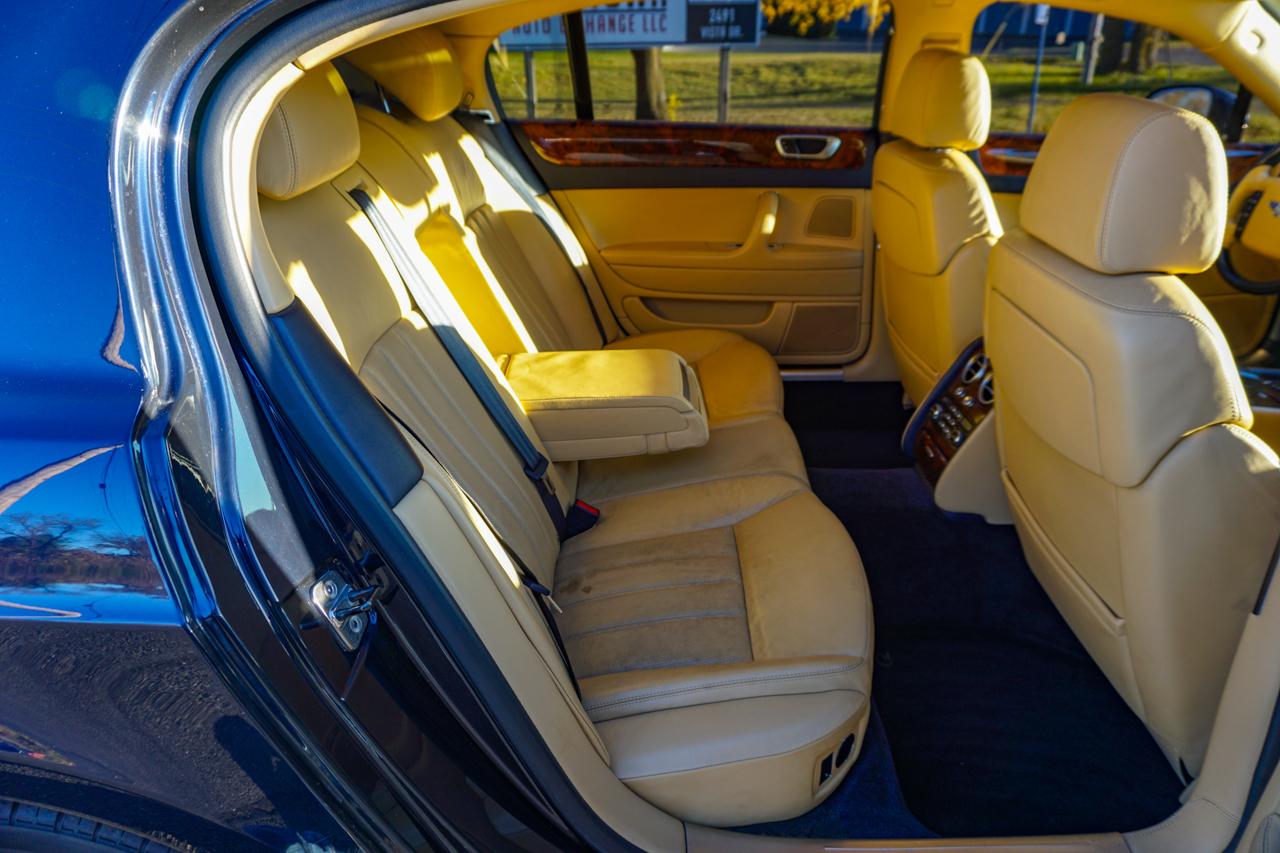 Bentley Continental Flying Spur 4dr Sdn AWD 2006