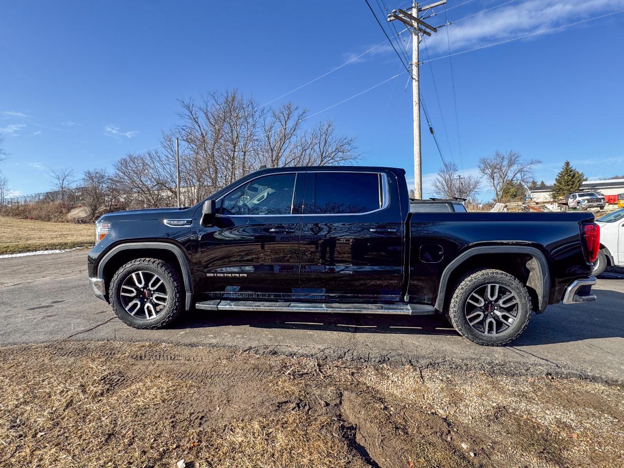 GMC Sierra 1500 4WD Crew Cab 147" SLE 2019