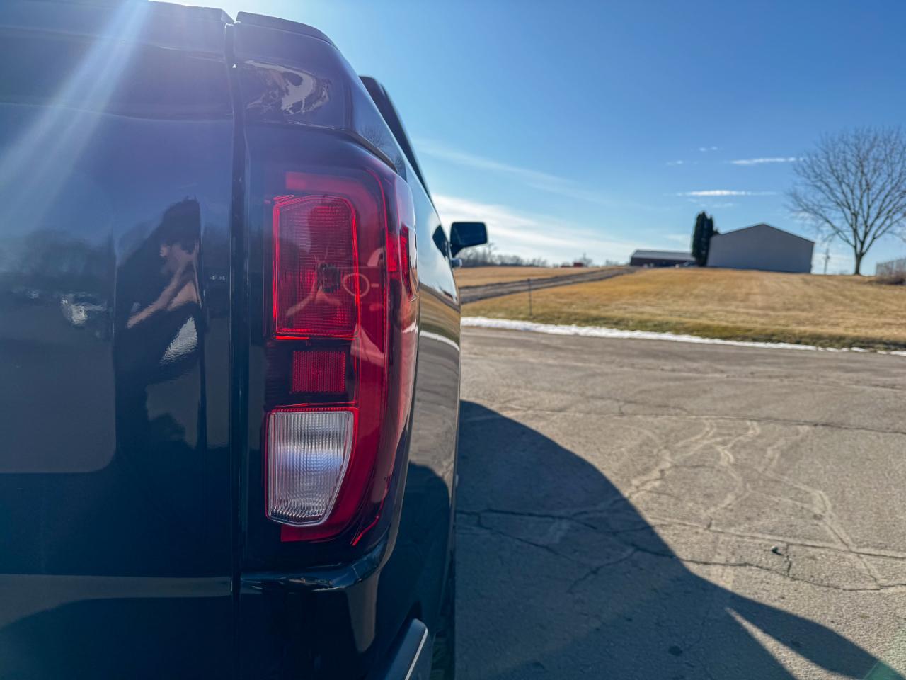 GMC Sierra 1500 4WD Crew Cab 147" SLE 2019