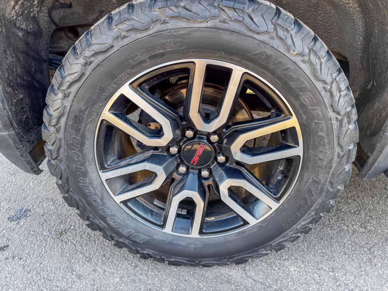 GMC Sierra 1500 4WD Crew Cab 147" SLE 2019