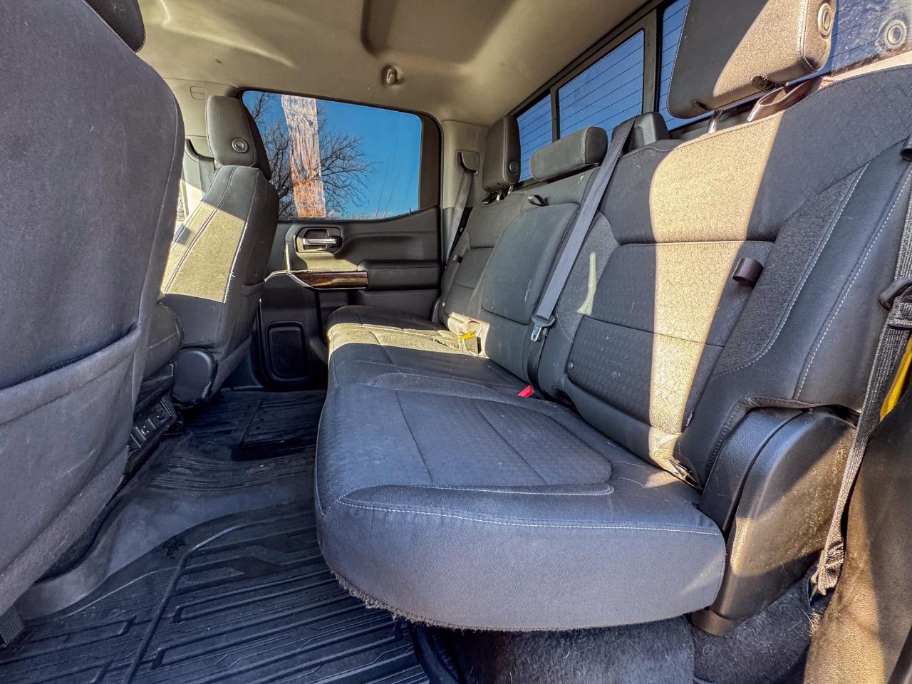 GMC Sierra 1500 4WD Crew Cab 147" SLE 2019