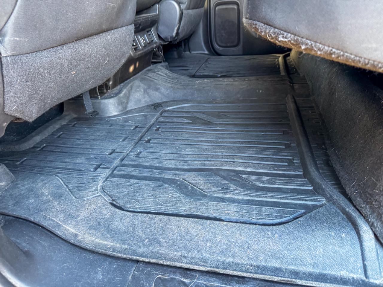 GMC Sierra 1500 4WD Crew Cab 147" SLE 2019