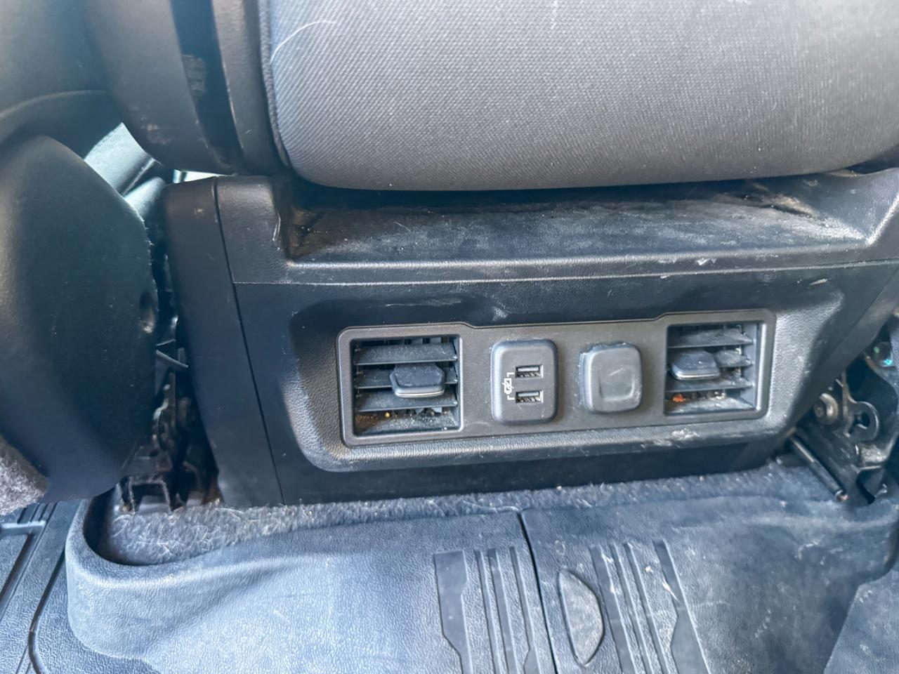 GMC Sierra 1500 4WD Crew Cab 147" SLE 2019