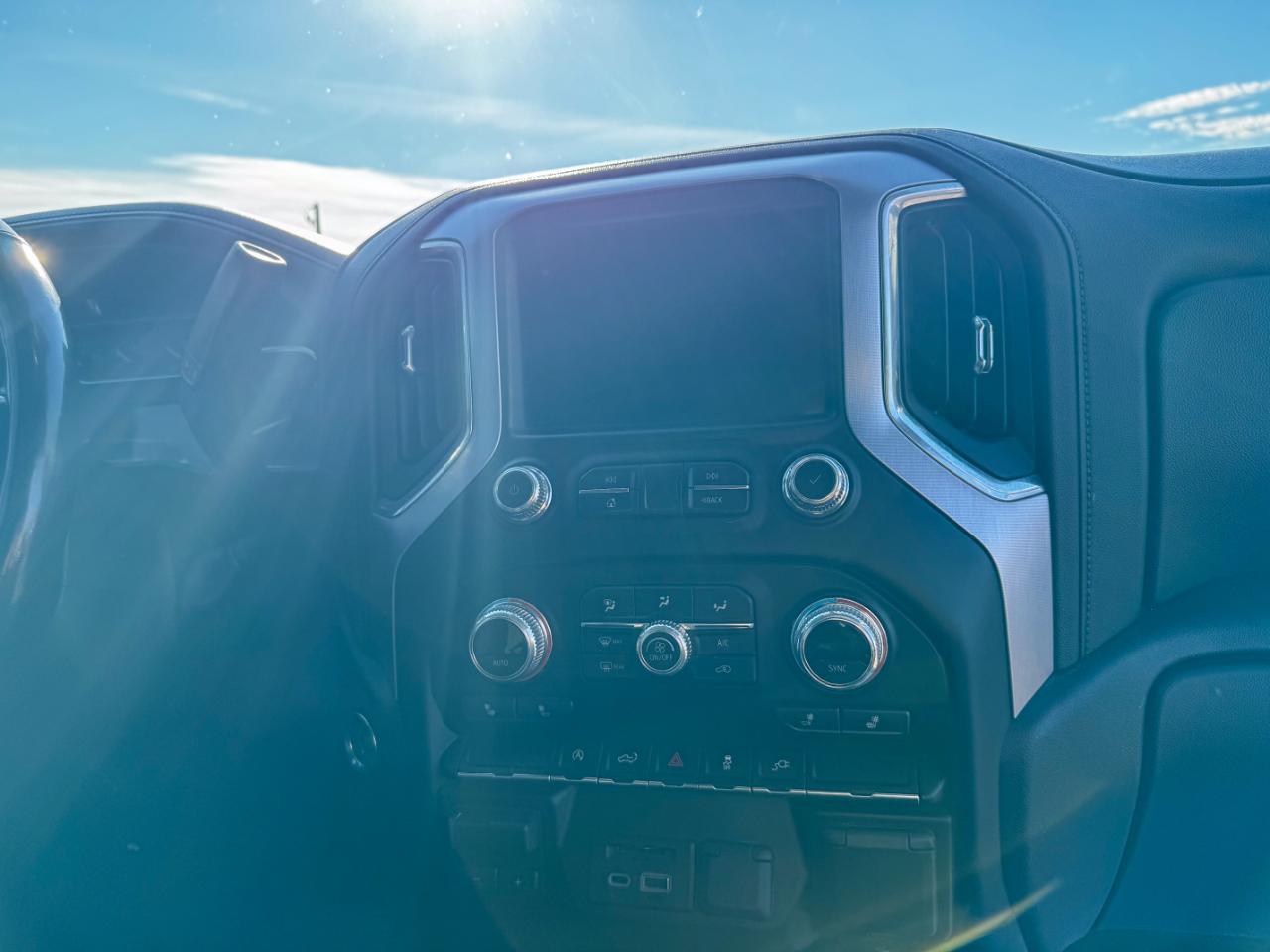 GMC Sierra 1500 4WD Crew Cab 147" SLE 2019