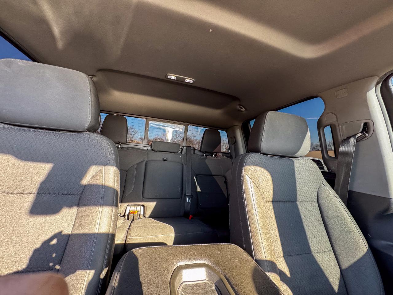 GMC Sierra 1500 4WD Crew Cab 147" SLE 2019