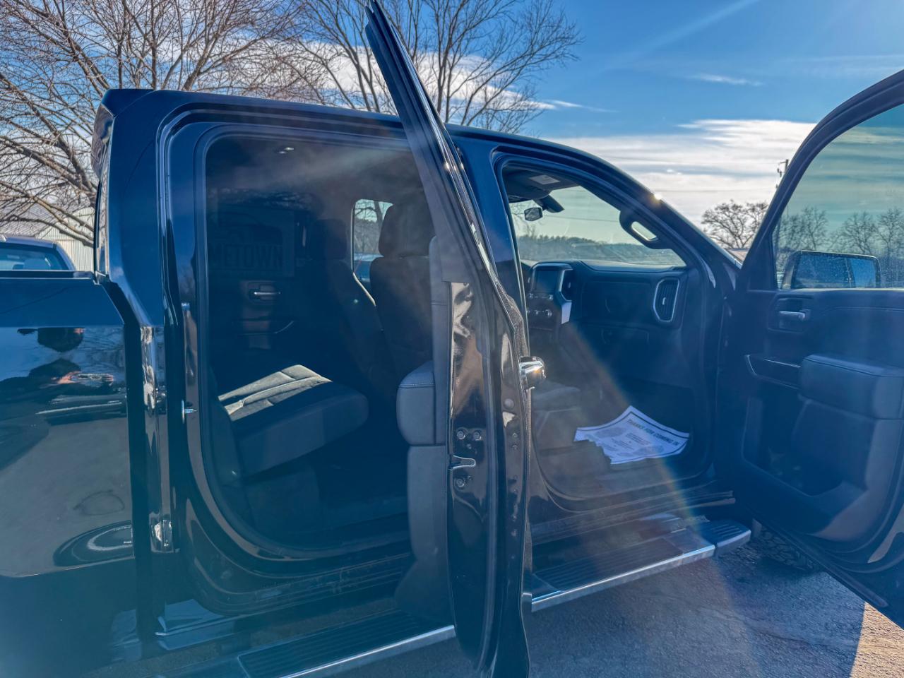 GMC Sierra 1500 4WD Crew Cab 147" SLE 2019