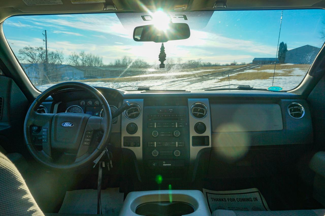 Ford F-150 4WD SuperCrew 145" XLT 2010