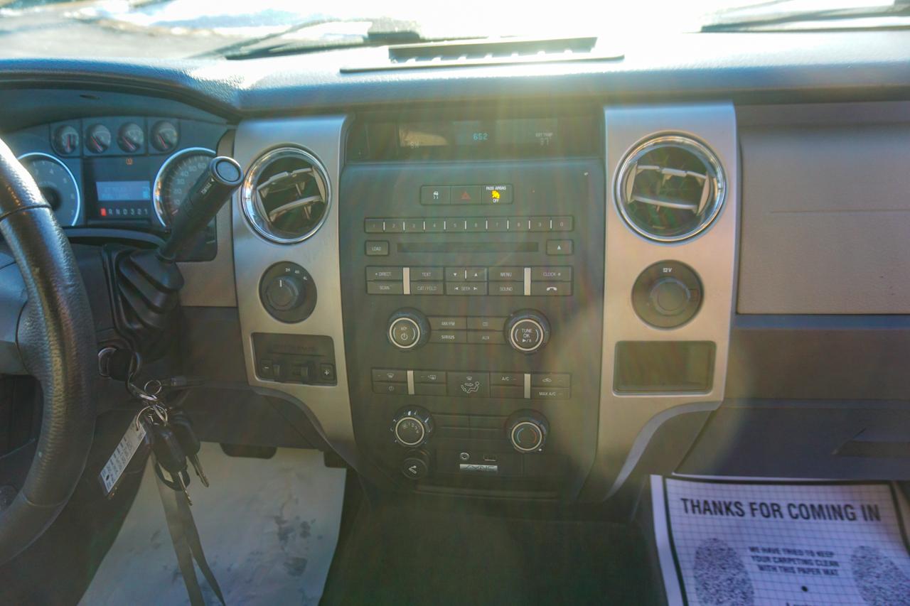 Ford F-150 4WD SuperCrew 145" XLT 2010